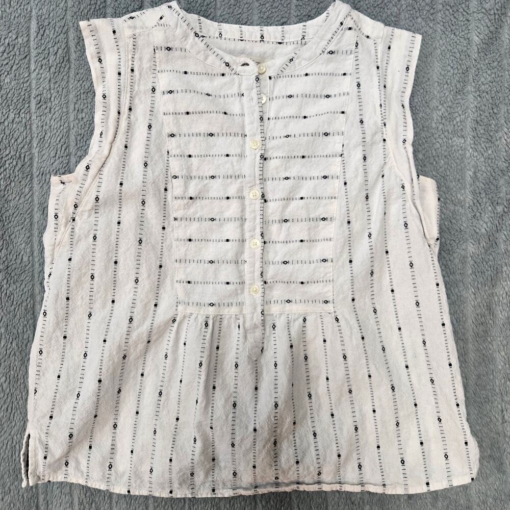 Ann Taylor Loft Black & White Textured Henley Yolk Neck Half Button Top
